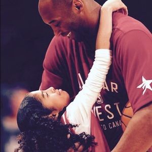 Meet your Posher, Tia